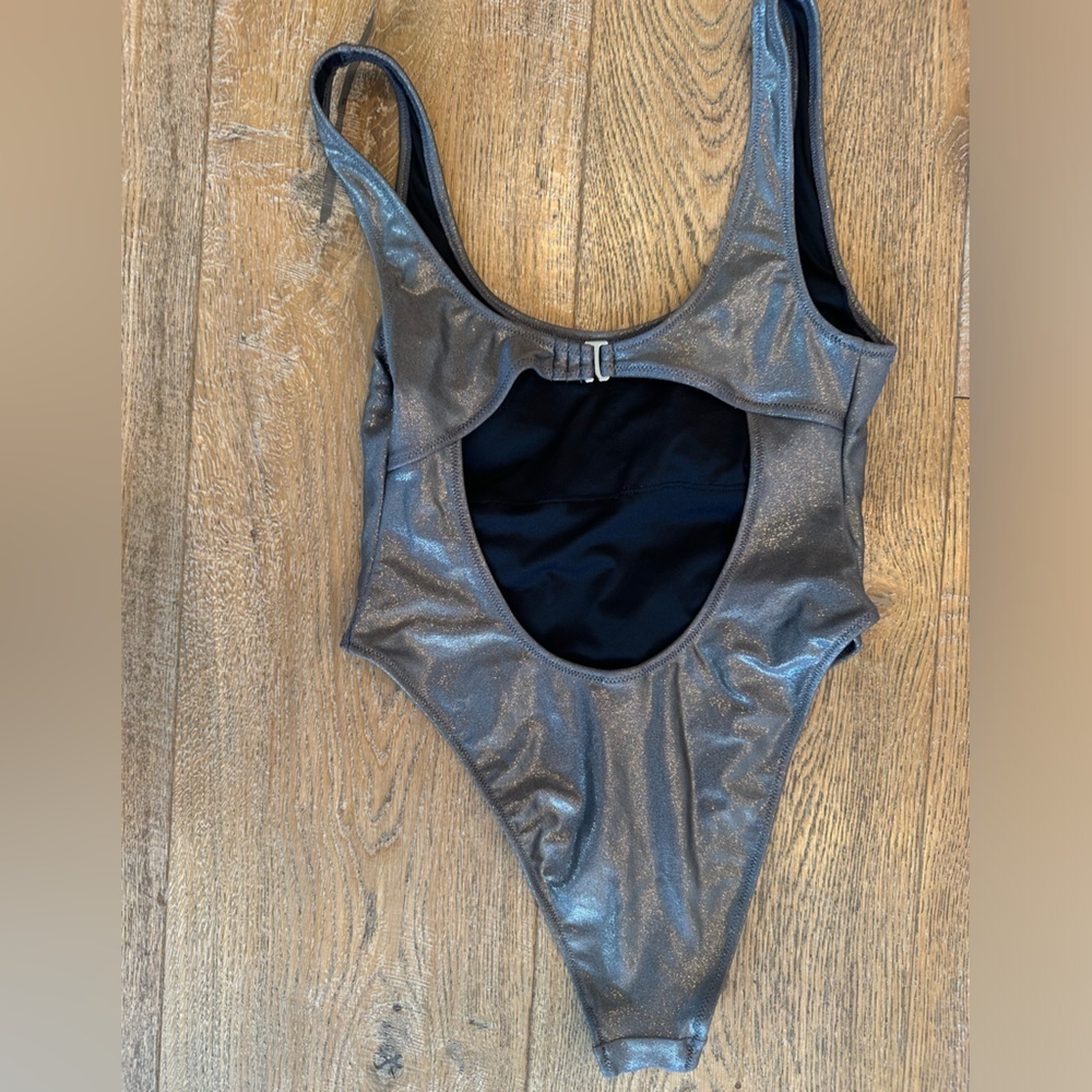 Metallic silver swimsuit/bodysuit - Picture 2 of 5
